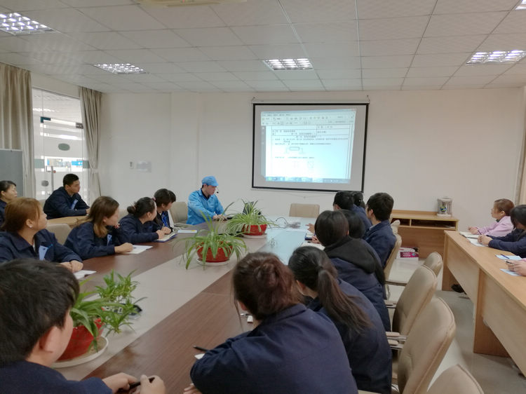 2016 Wuhu Yabosion Production Department Staff SMT Training Meeting Held